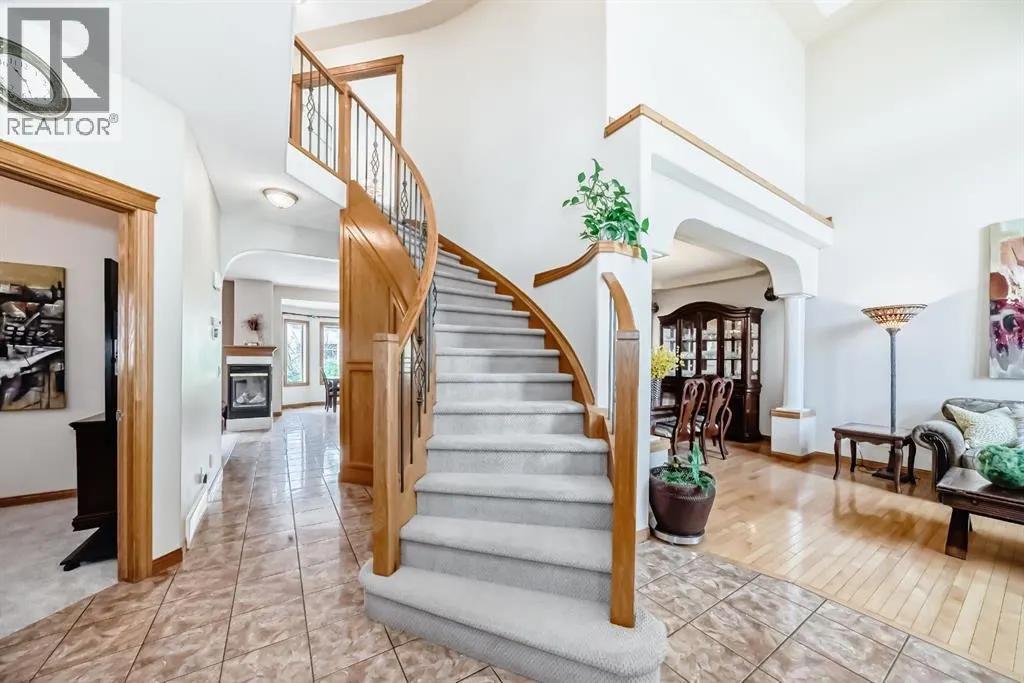 42 West Cedar Point SW