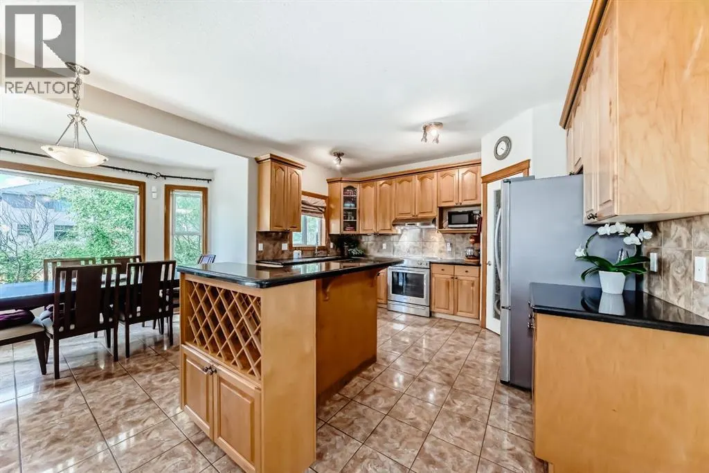42 West Cedar Point SW