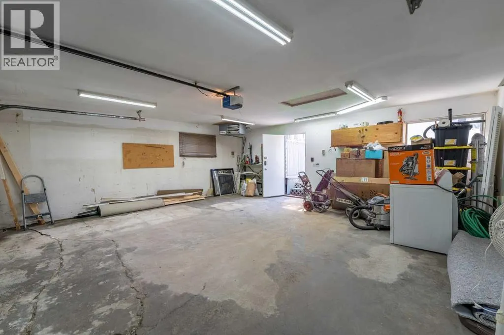 344 Templeview Drive NE