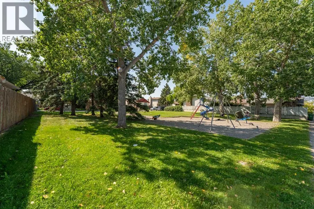 344 Templeview Drive NE