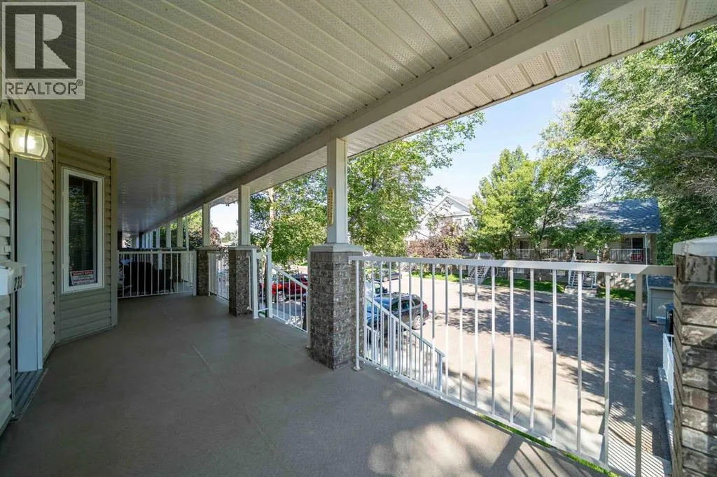 233 Washington Way SE