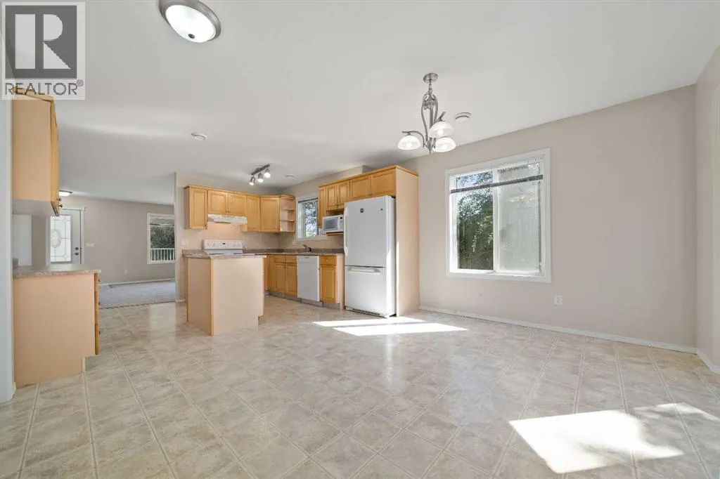 233 Washington Way SE