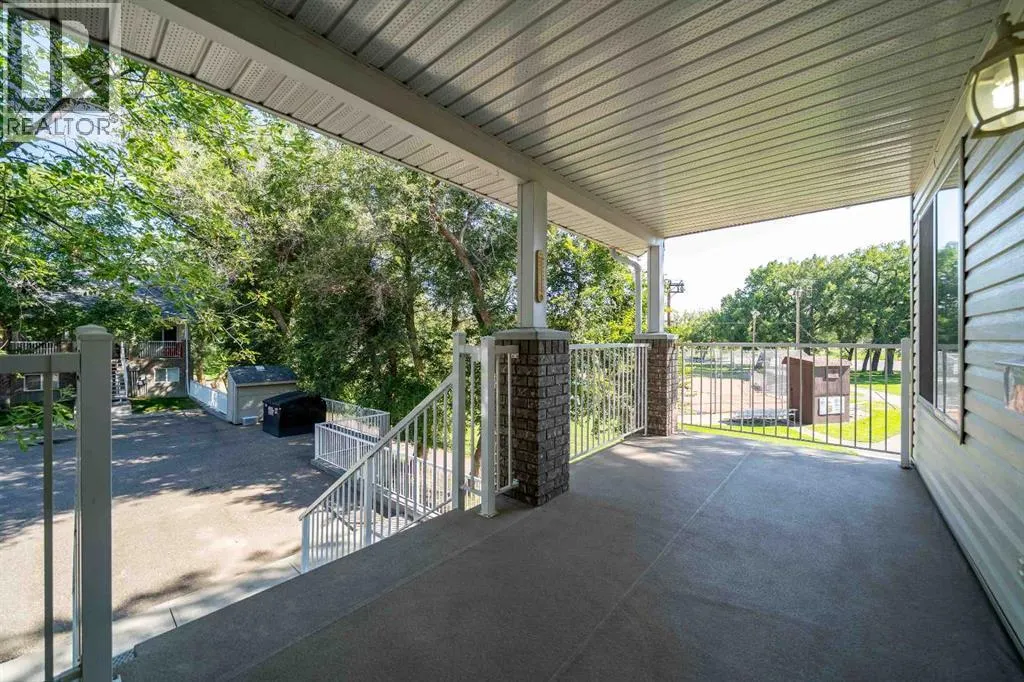 233 Washington Way SE