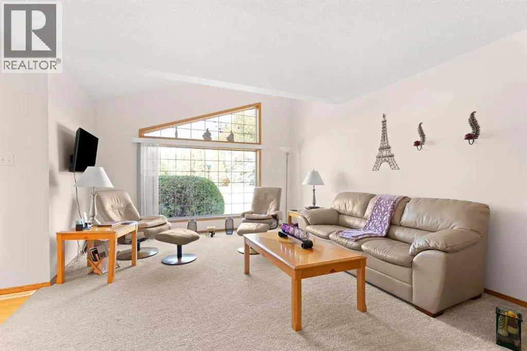 308, 165 South Ridge Drive SE