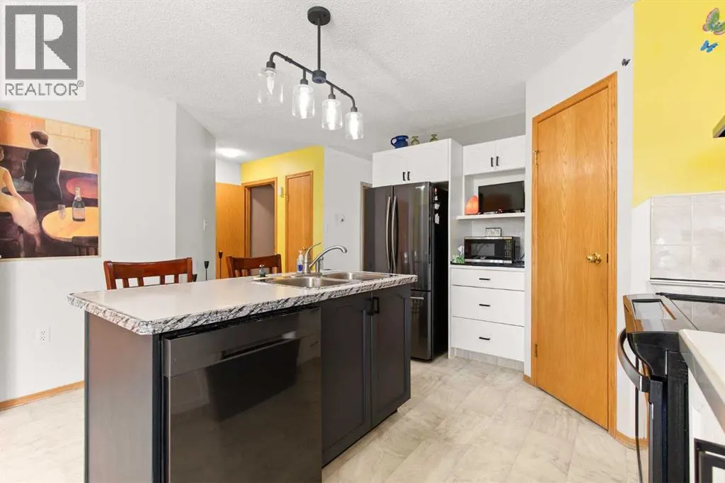 308, 165 South Ridge Drive SE