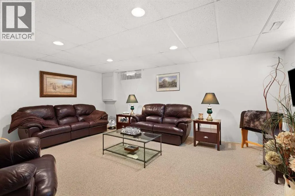 308, 165 South Ridge Drive SE
