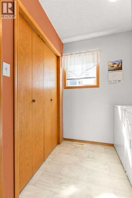 308, 165 South Ridge Drive SE