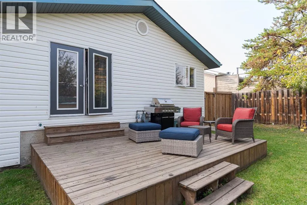 213 Ermine Crescent