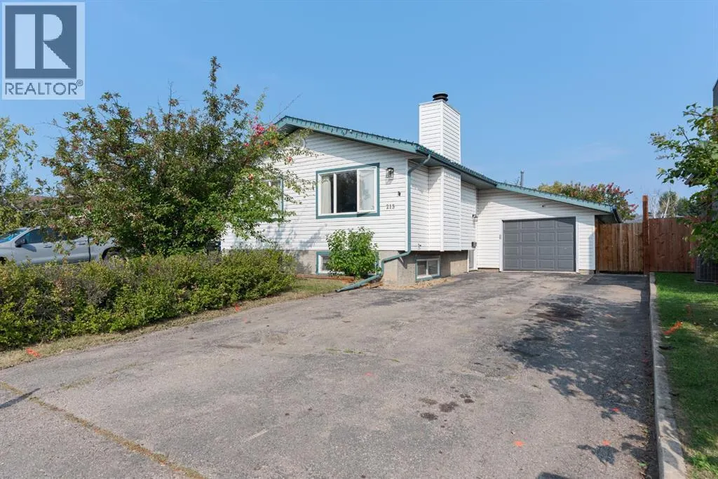 213 Ermine Crescent