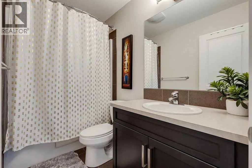 159 Mahogany Grove SE
