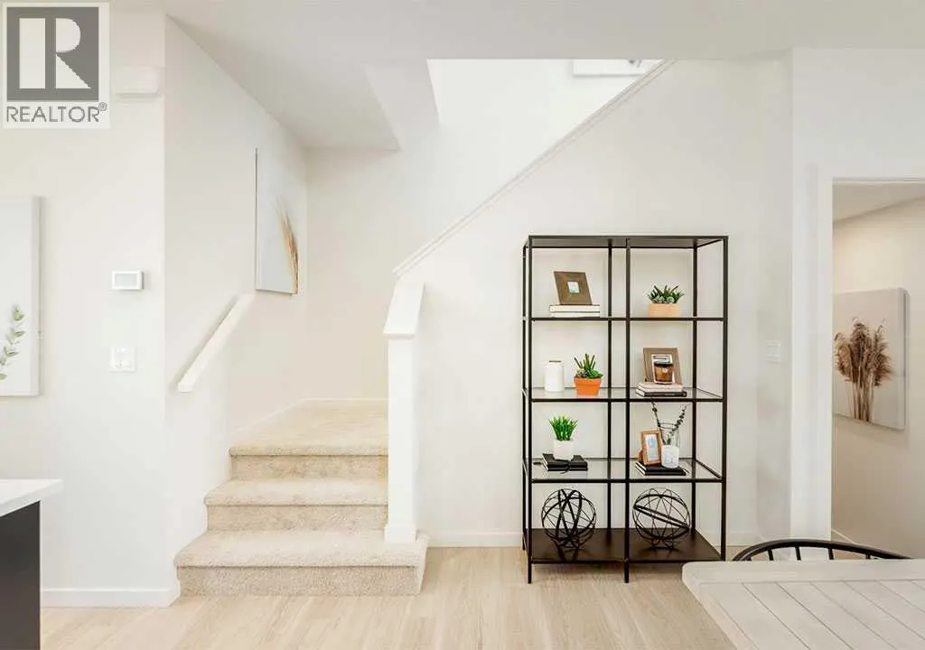 231 Savoy Landing SE