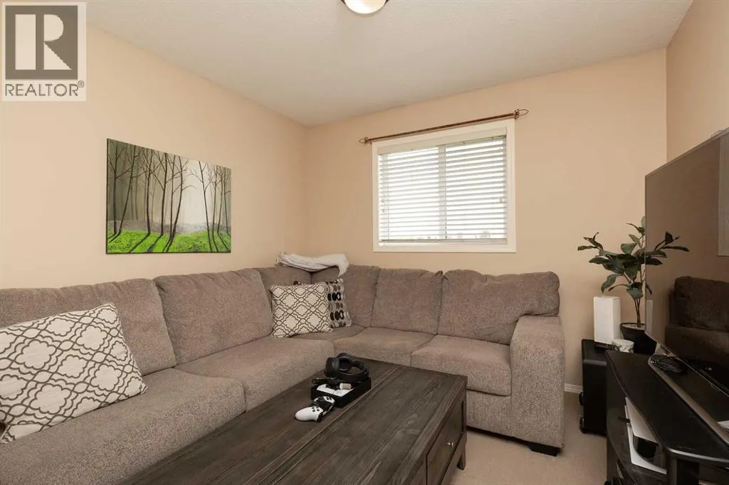 48, 295 Blackfoot Road W