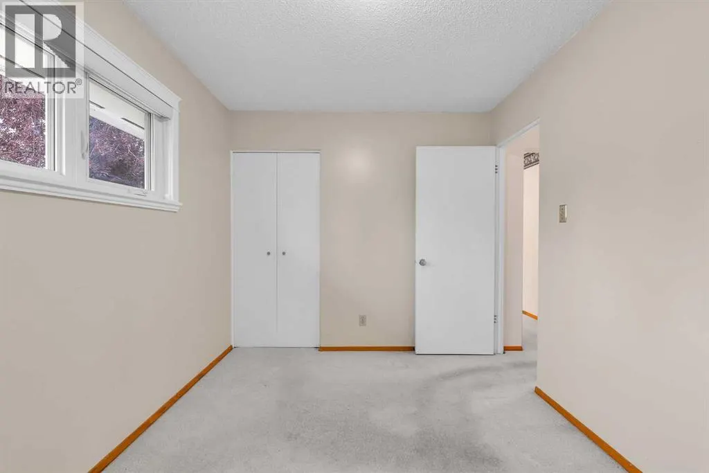 10732 Maplebend Drive SE