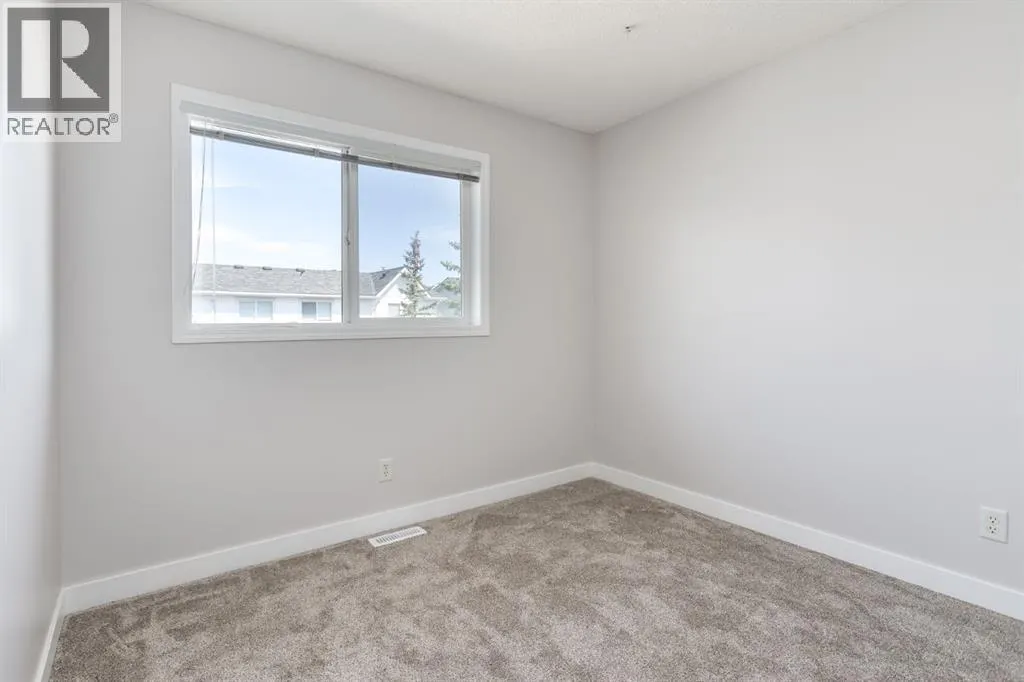 75 Mckenzie Towne Gate SE