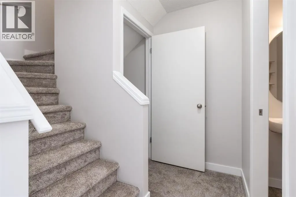 75 Mckenzie Towne Gate SE