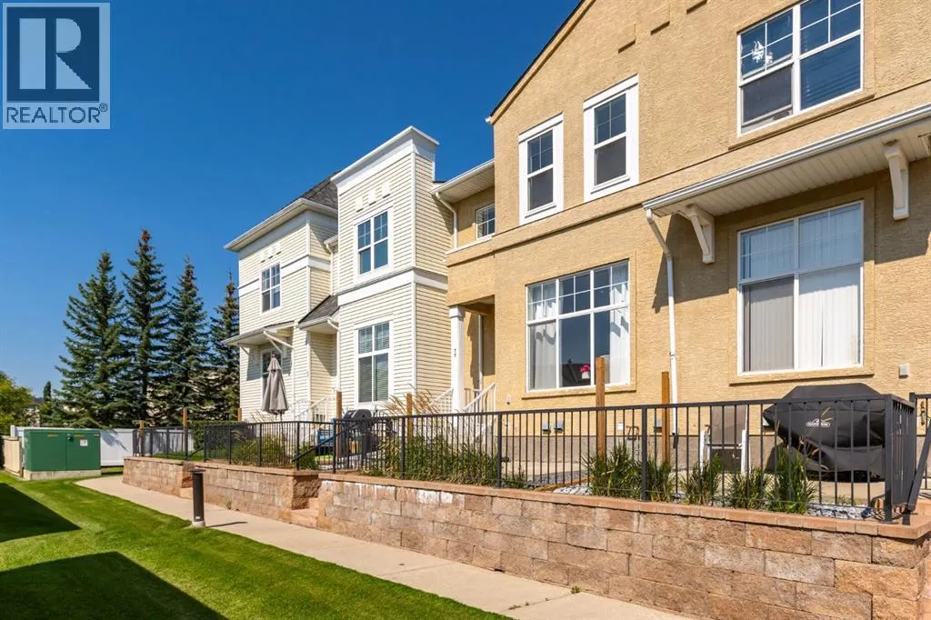 75 Mckenzie Towne Gate SE