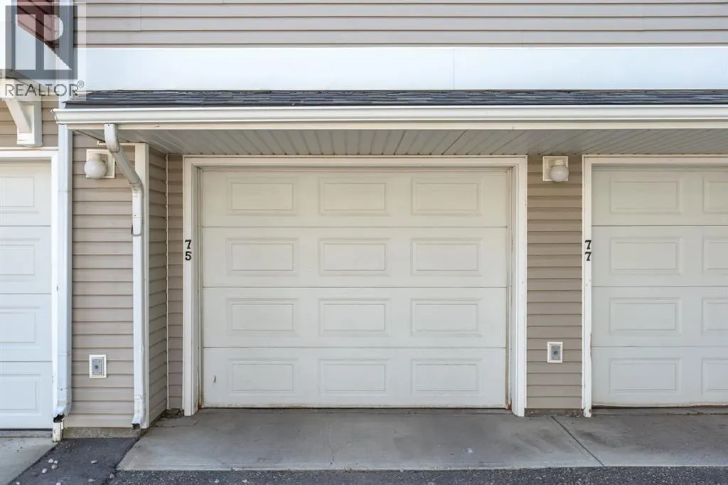 75 Mckenzie Towne Gate SE