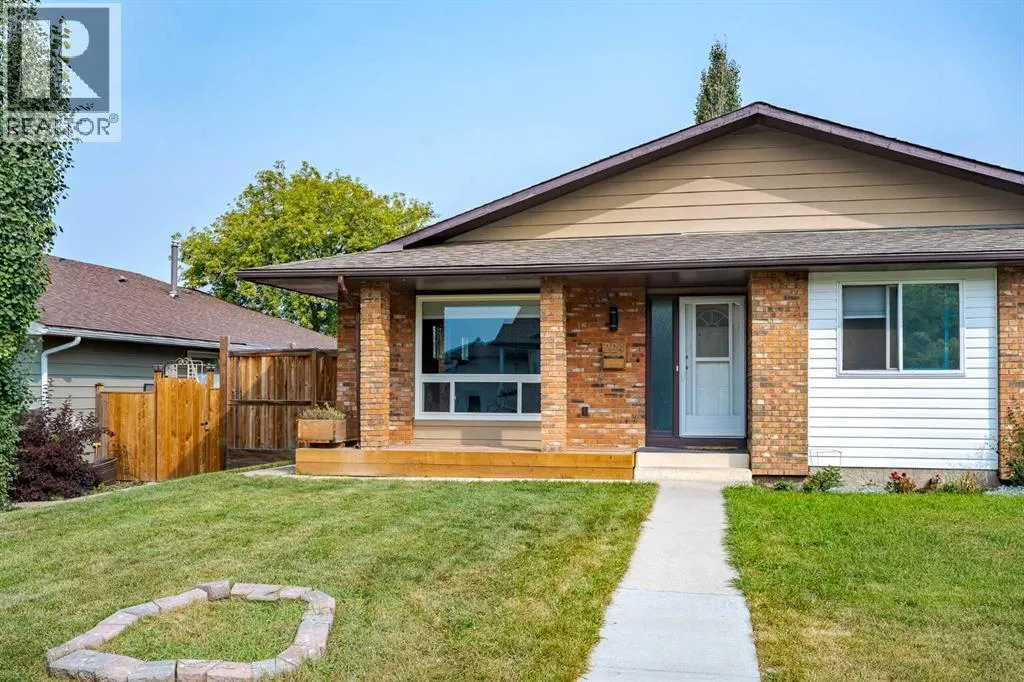 224 Jensen Drive NE