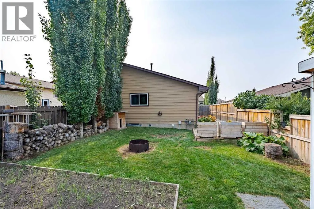 224 Jensen Drive NE
