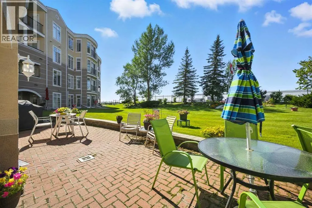 422, 5201 Dalhousie Drive NW