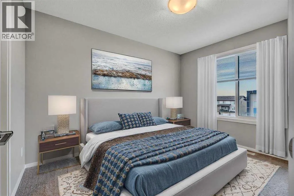 203, 140 Redstone Walk NE