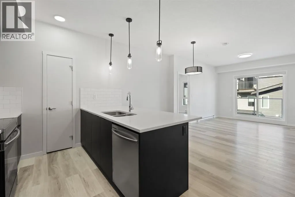 2307, 220 Seton Grove SE