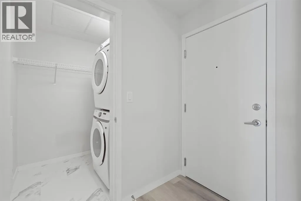 2307, 220 Seton Grove SE