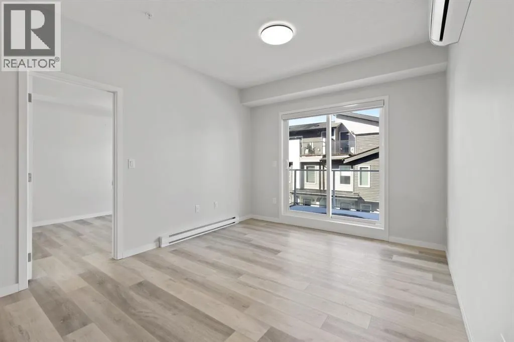 2307, 220 Seton Grove SE