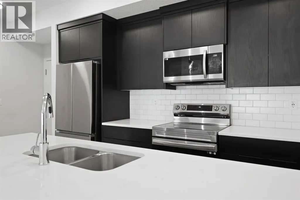 2307, 220 Seton Grove SE