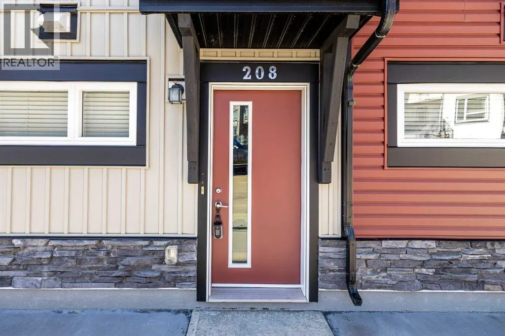 208, 11 Evanscrest Mews NW