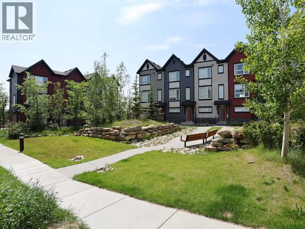 208, 11 Evanscrest Mews NW