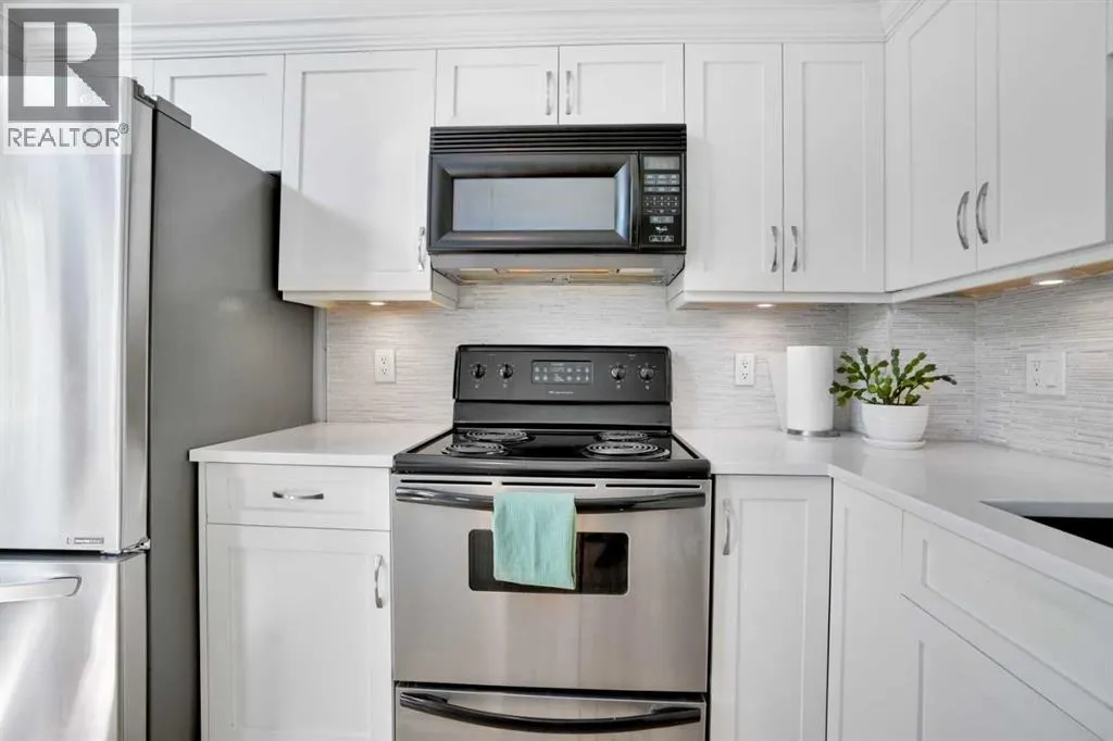 54 Cougar Ridge Mews SW