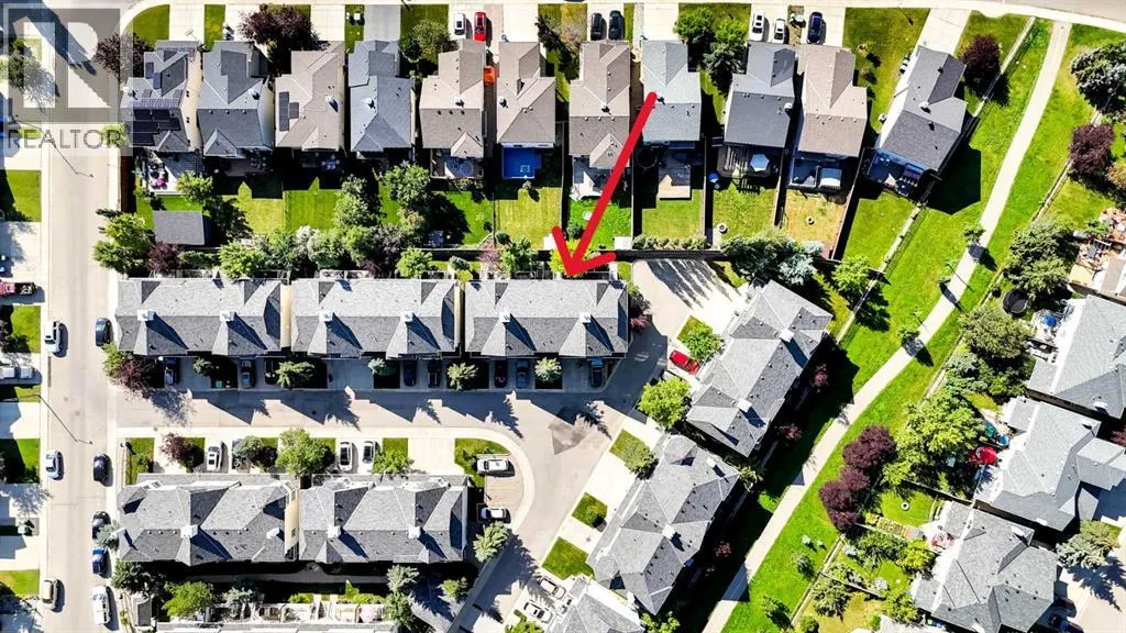 54 Cougar Ridge Mews SW