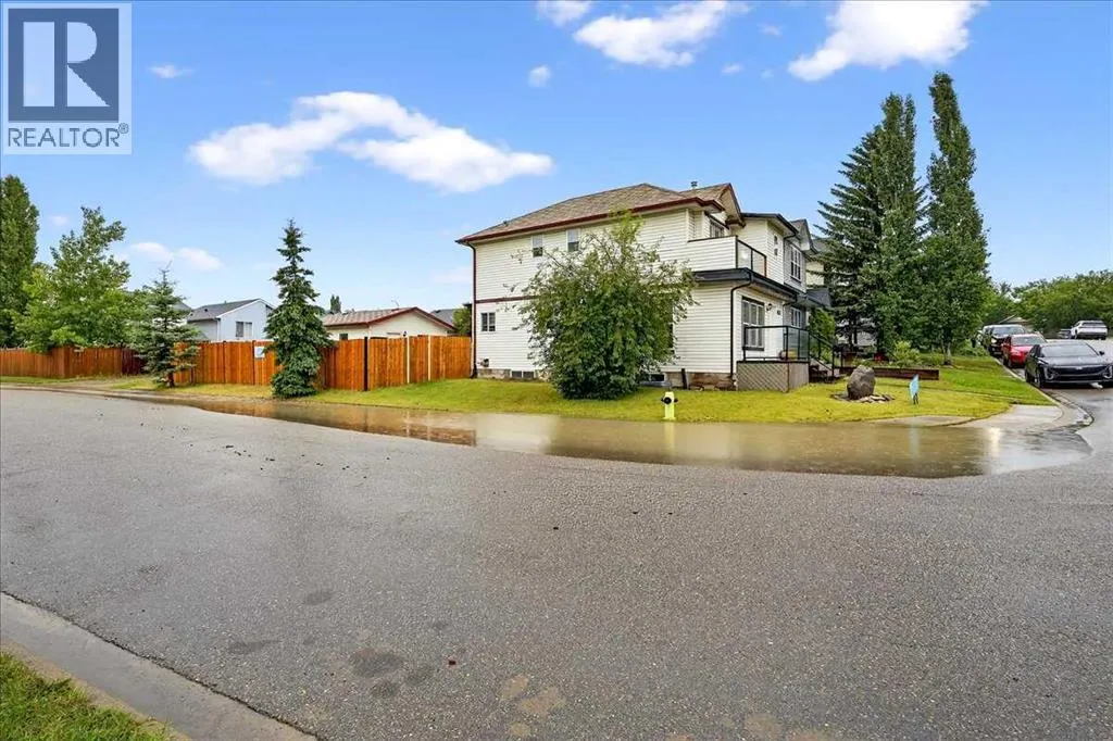2103 Country Hills Circle NW
