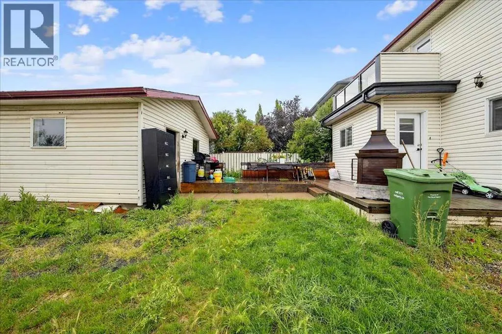 2103 Country Hills Circle NW
