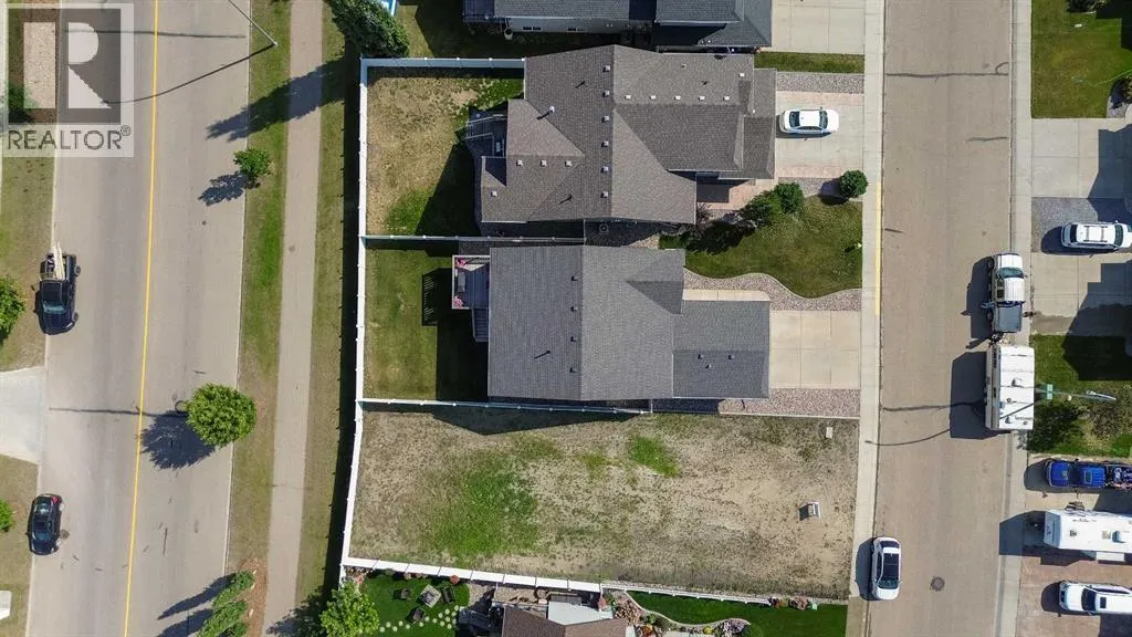 73 Churchill Place