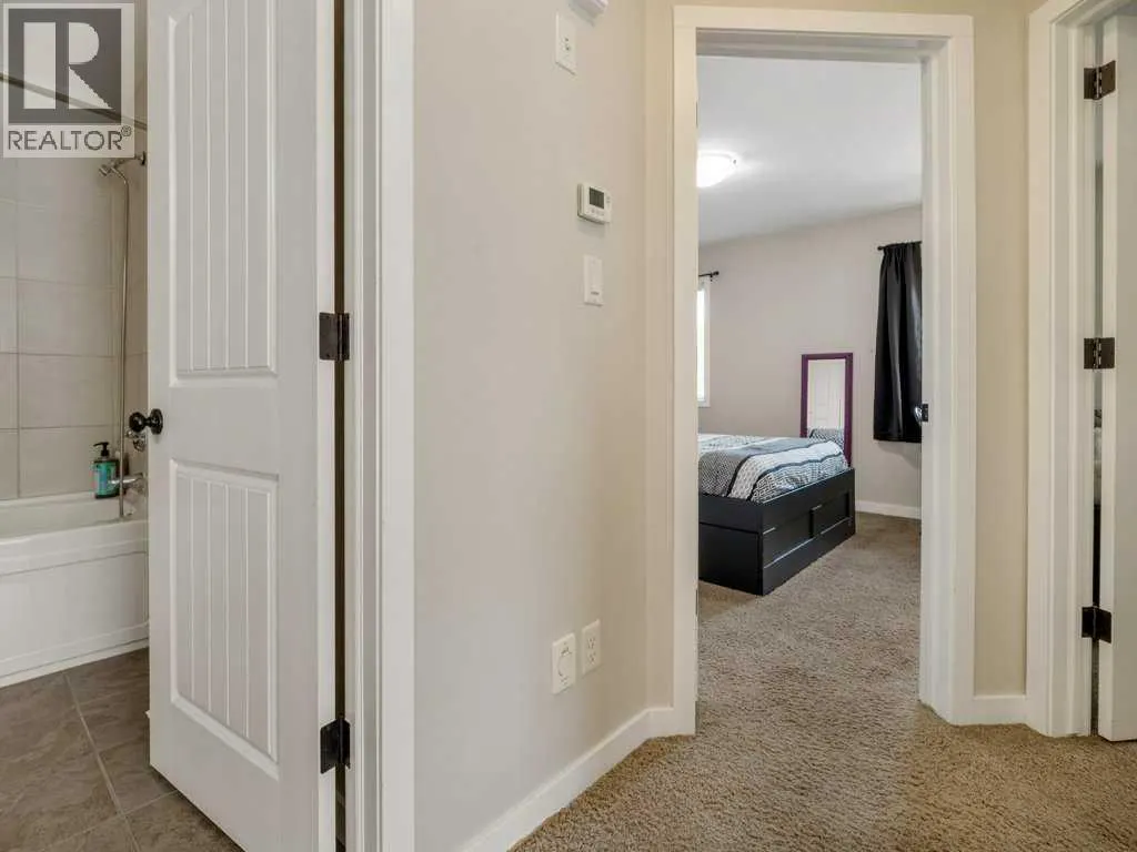 461 Lynx Terrace N