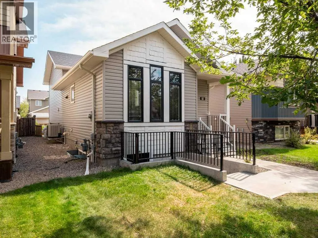 461 Lynx Terrace N
