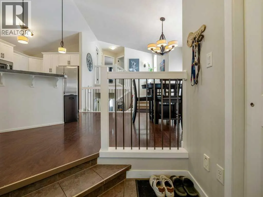 461 Lynx Terrace N