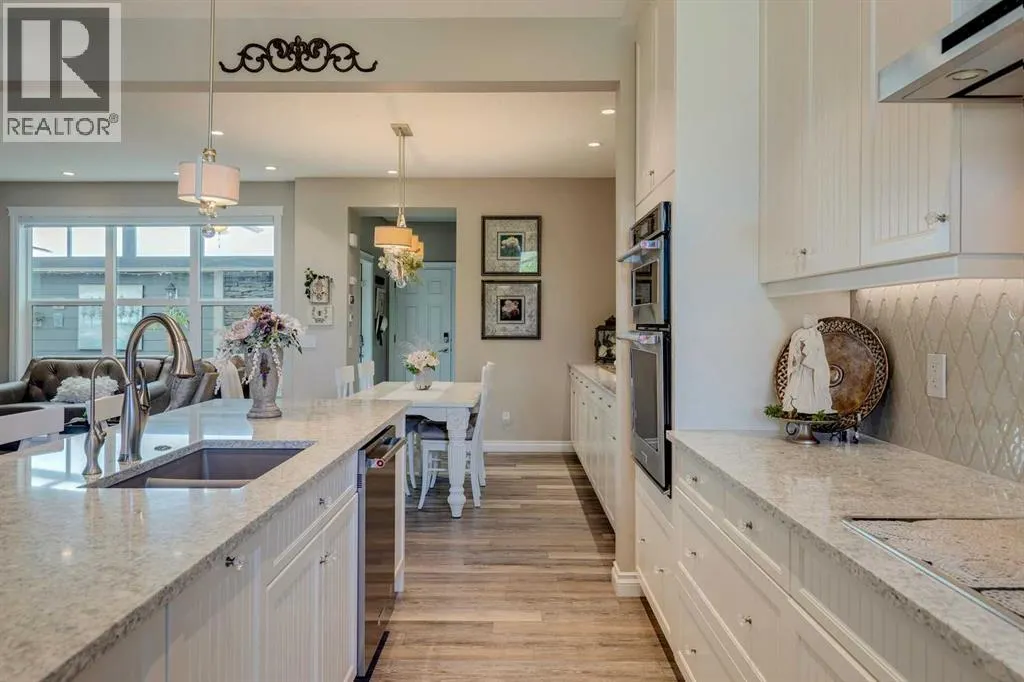 68 Mahogany Crescent SE