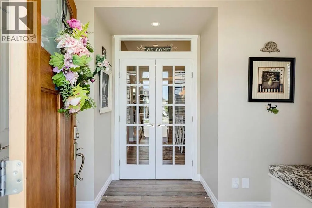 68 Mahogany Crescent SE