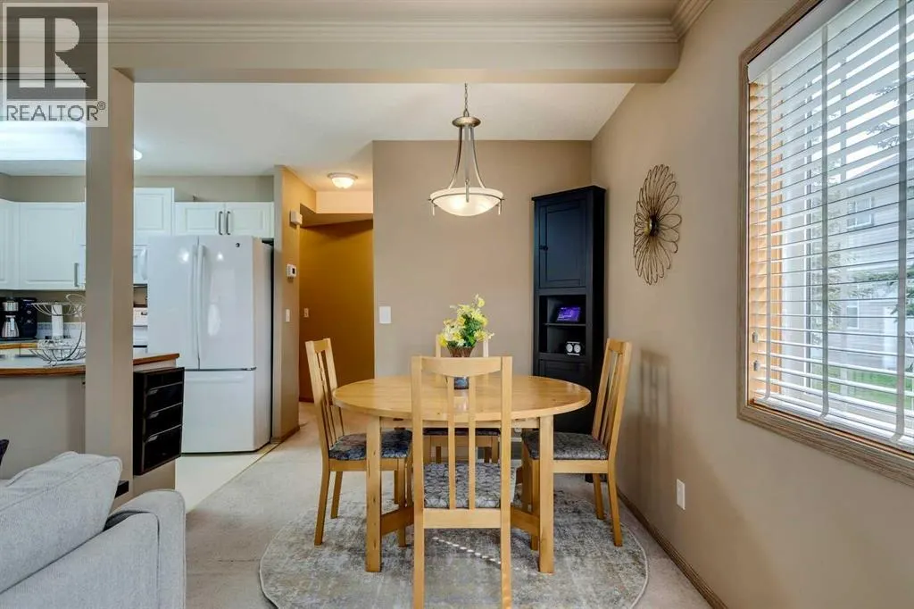 139 Country Hills Villas NW