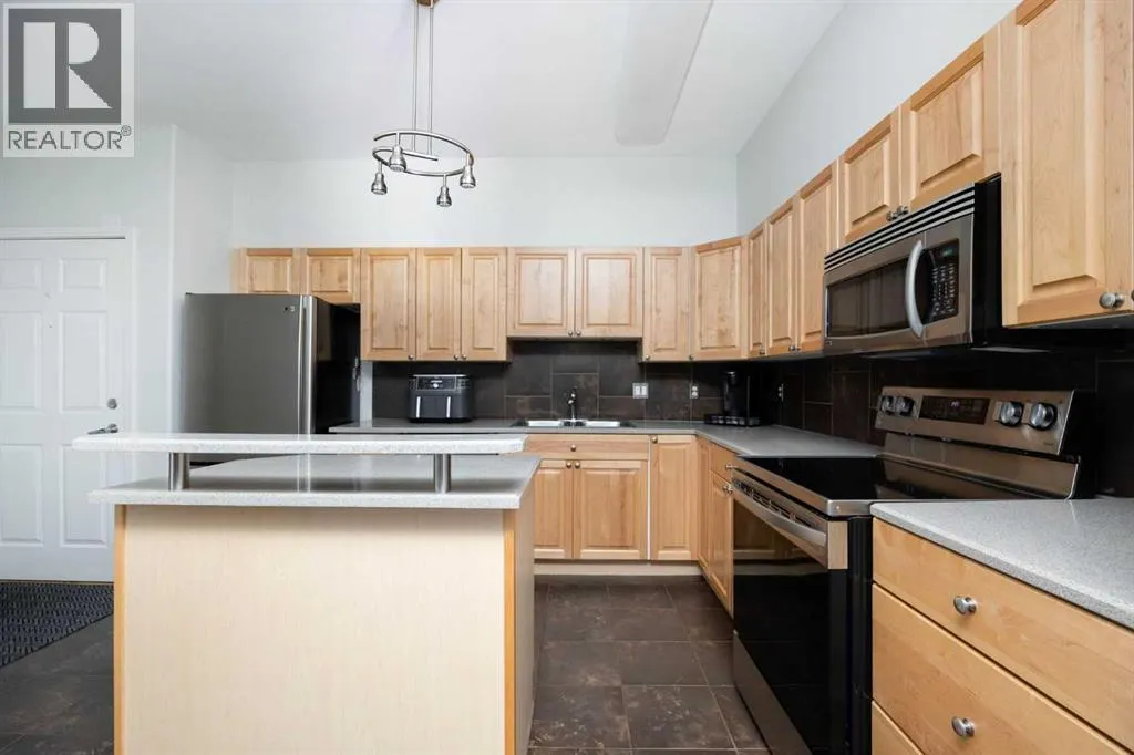 101, 1095 Timberline Drive
