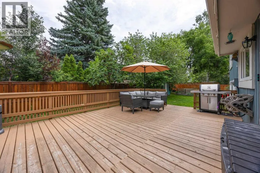 16 Deer Ridge Court SE