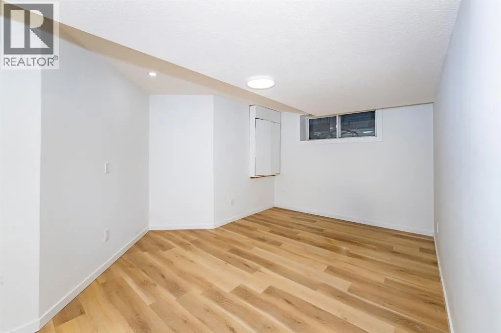 393 Windermere Drive