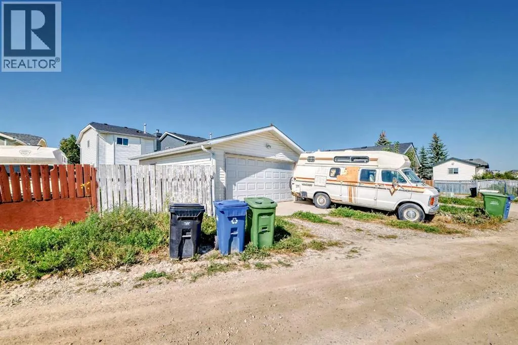 33 Martinridge Place NE
