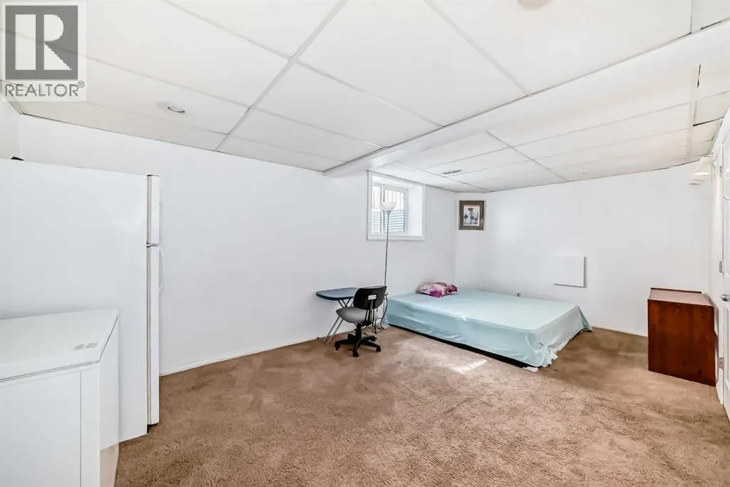 33 Martinridge Place NE
