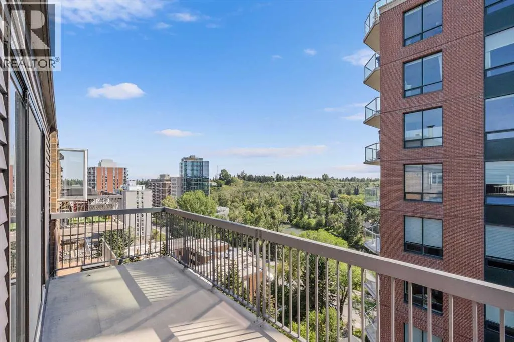 1305 (PH5), 225 25 Avenue SW