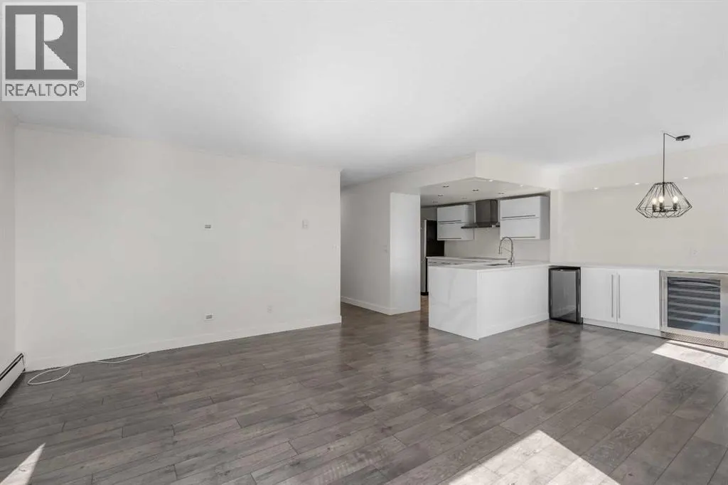 1305 (PH5), 225 25 Avenue SW