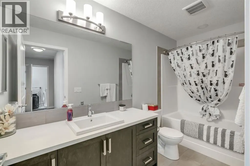 128 Midtown Court SW